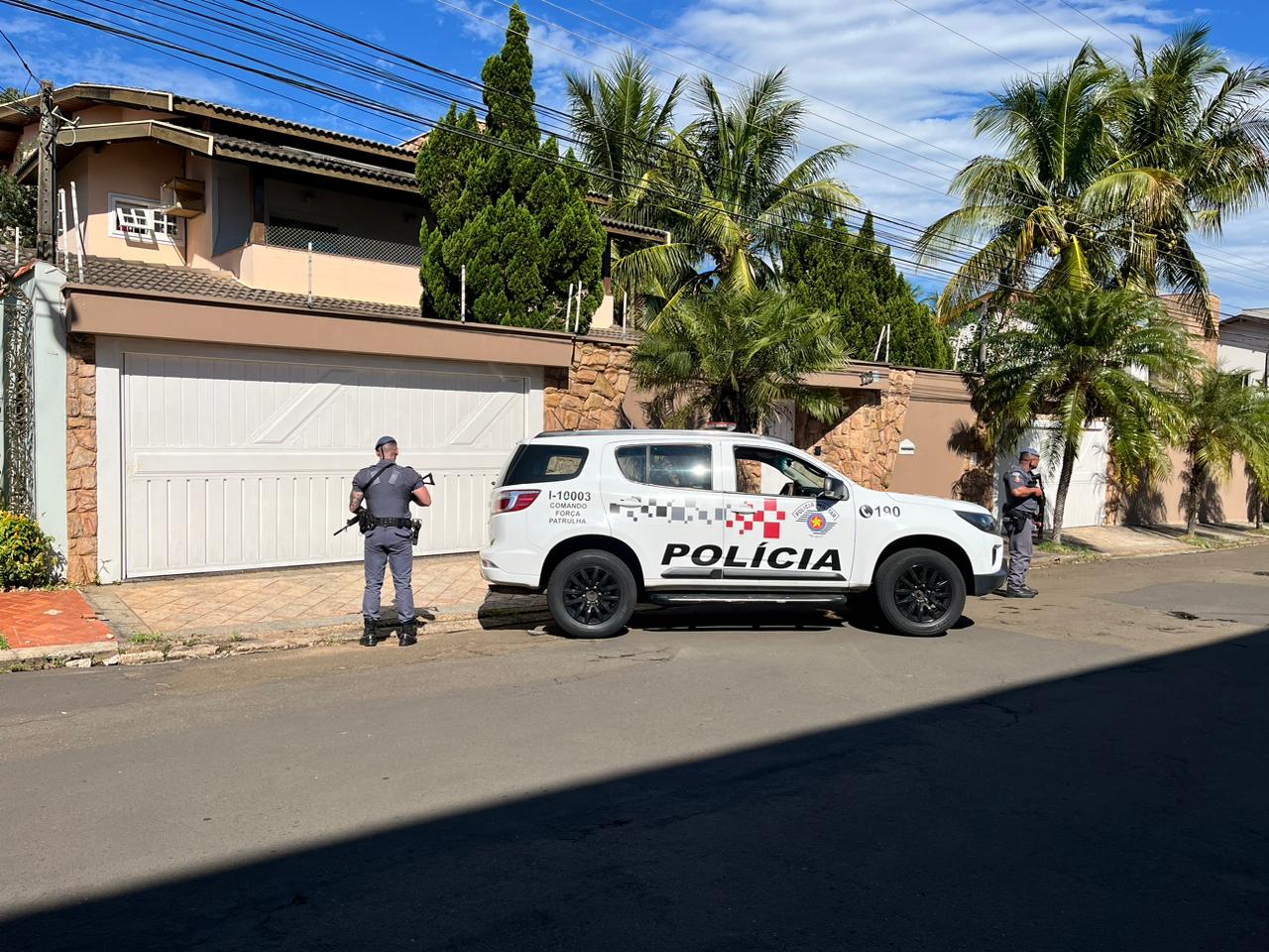 República de fachada era usada como casa de prostituição infantil