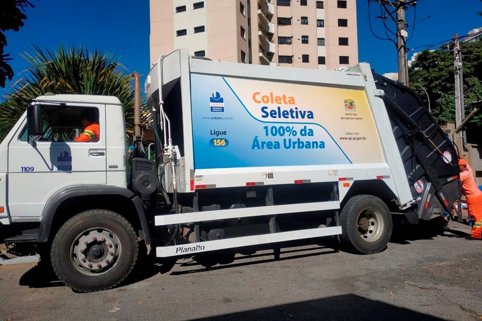 caminhao-coleta-seletiva-2021 (1) nova empresa coleta de lixo sjc