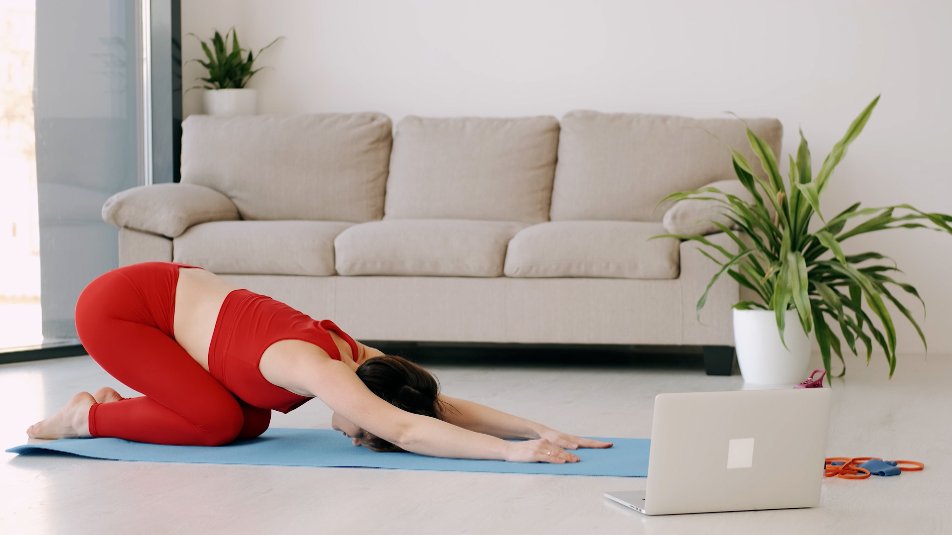 Dores na coluna: saiba o que fazer para amenizar