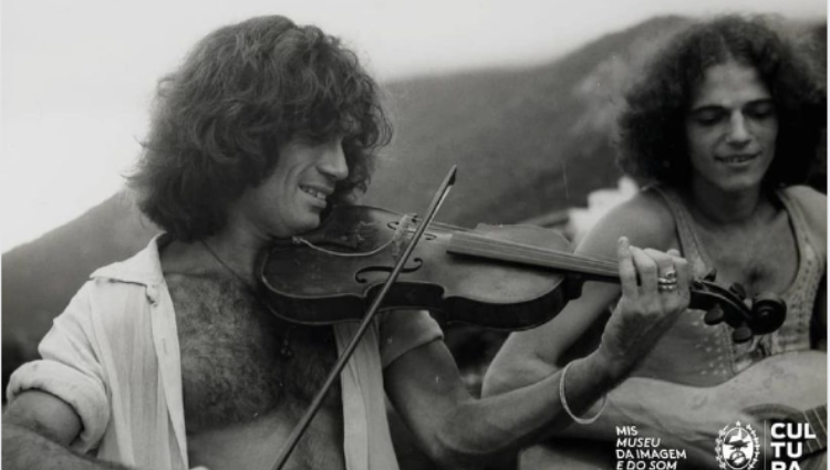 Entre Holocausto e Candomblé: A Influência da História na Vida de Jorge Mautner