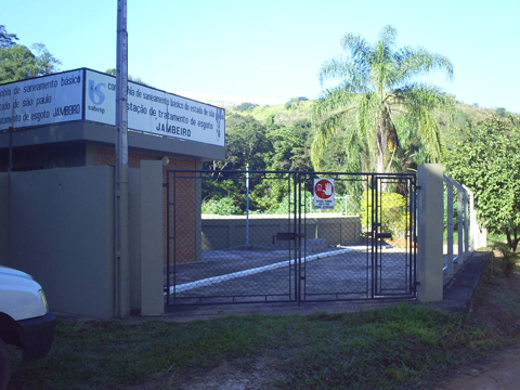 água sabesp jambeiro