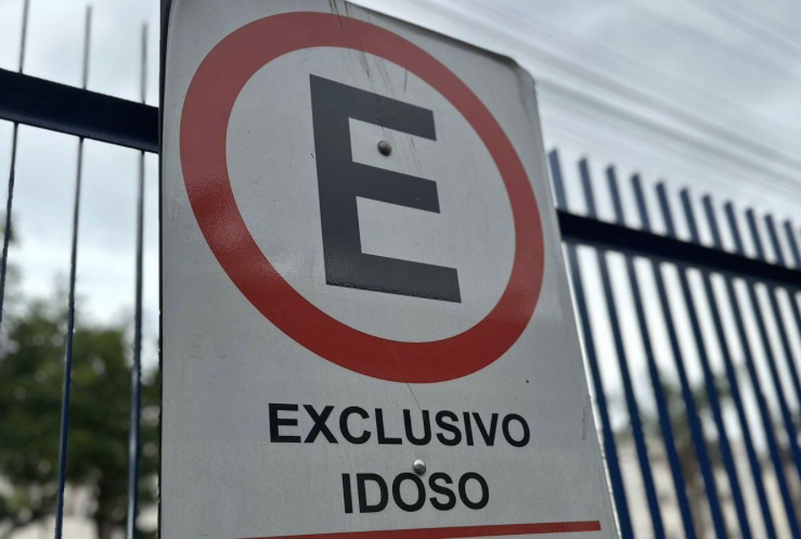 3190580E-BFE7-4EB8-86CF-BDABF0CDA4DB