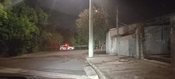 Homem é executado com 9 tiros no interior de SP; polícia investiga Homem é executado com 9 tiros no interior de SP; polícia investiga