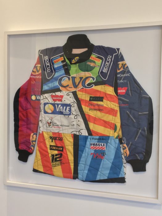 Macacão desenhado por Romero Britto está entre itens furtados da Fenaclubes 1 Macacão desenhado por Romero Britto está entre itens furtados da Fenaclubes