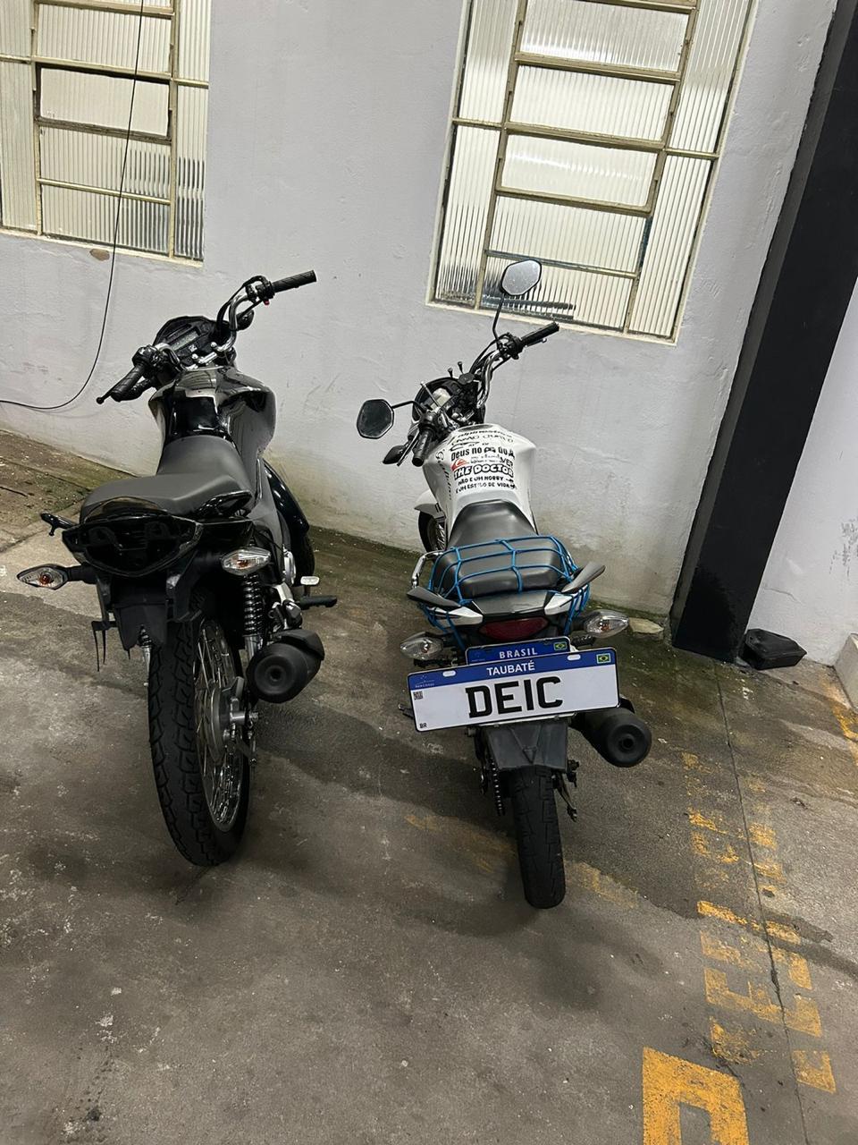 duas motocicletas manobras perigosas taubaté