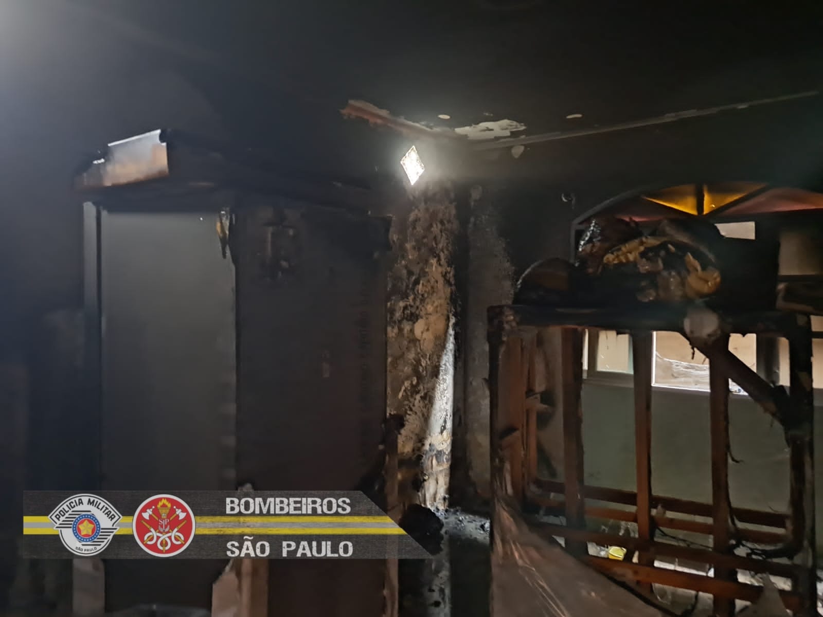 casal de idosos caraguá