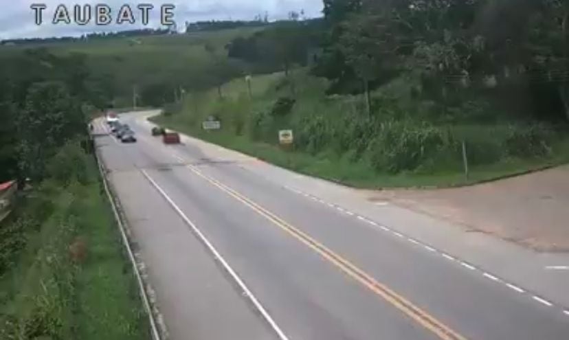 funcionário morre atropelado rodovia em taubaté funcionário morre atropelado rodovia em taubaté