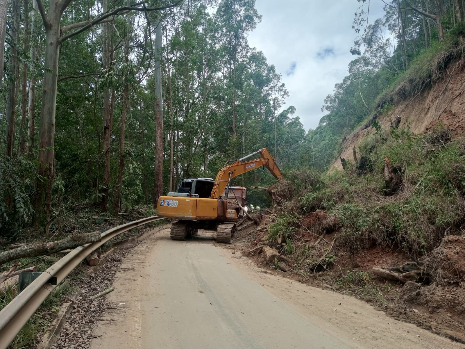 estradas do vale do paraíba interditadas