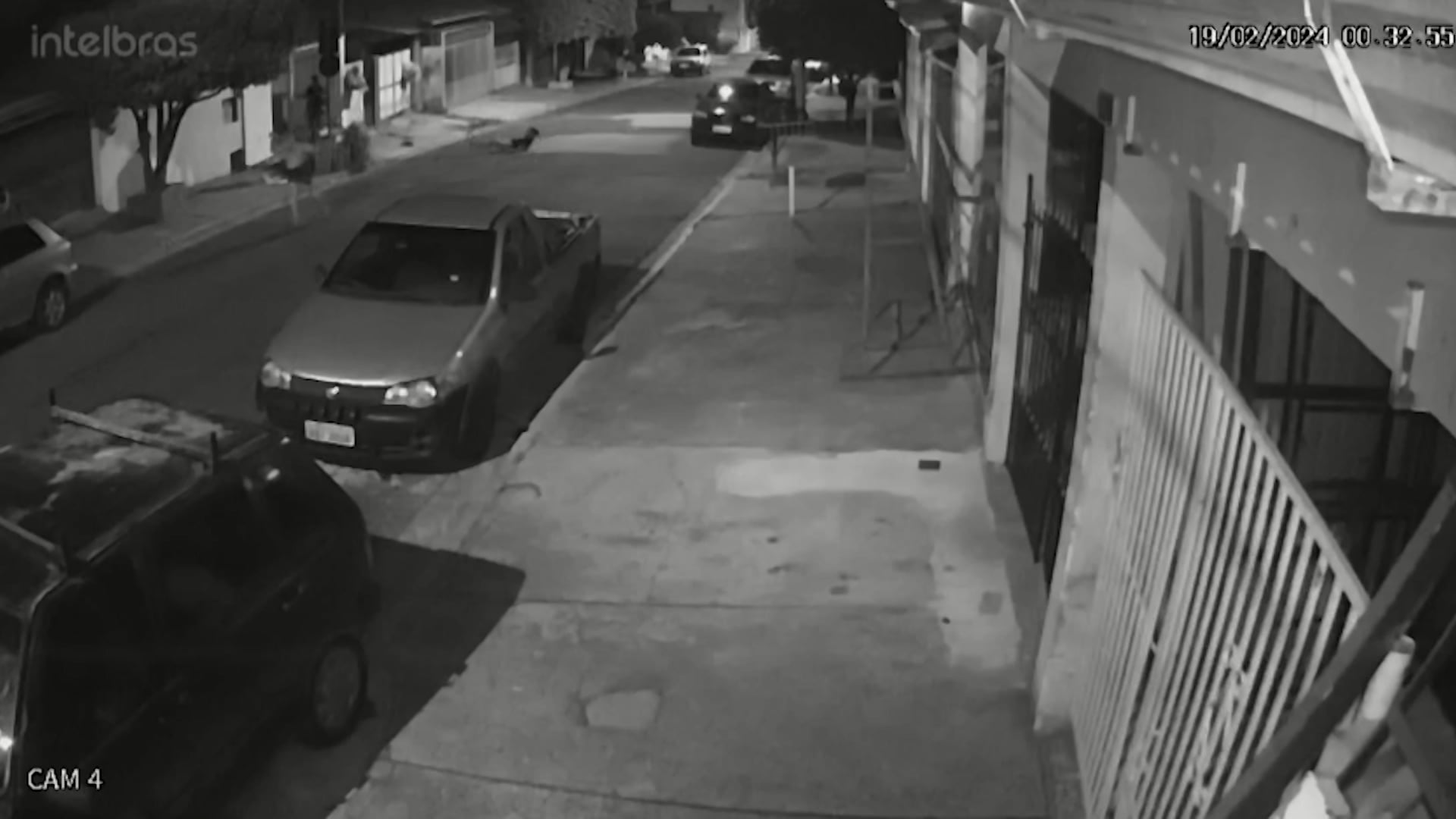 Vítima tinha acabado de mudar para o Bairro Morada do Sol, em Indaiatuba e acabou se desentendendo com com um vizinho que mora no mesmo terreno. Vítima tinha acabado de mudar para o Bairro Morada do Sol, em Indaiatuba e acabou se desentendendo com com um vizinho que mora no mesmo terreno.