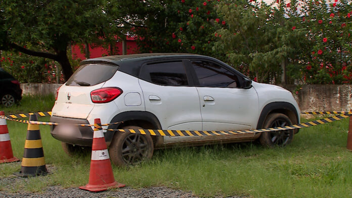 Homem é morto com nove tiros dentro de carro em Campinas