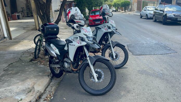 Mistério no interior de SP homem é encontrado morto com os pés e mãos amarrados Mistério no interior de SP homem é encontrado morto com os pés e mãos amarrados