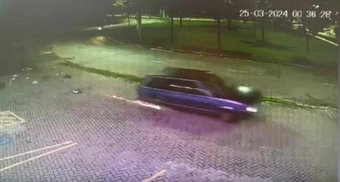 WhatsApp Image 2024-03-25 at 09.58.15 Vídeo: Carros são flagrados em alta velocidade em avenida do Urbanova, em São José