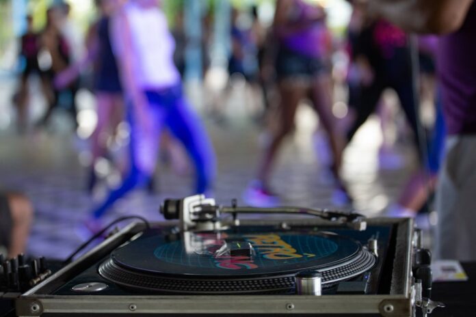 retro-dancing-paullo-amarall retrô dancing