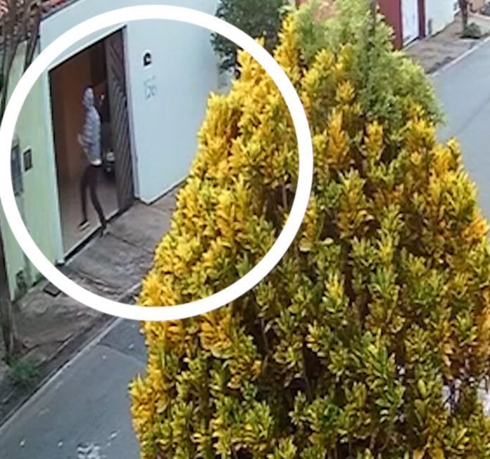 Idoso é agredido em tentativa de assalto; veja o vídeo Idoso é agredido em tentativa de assalto; veja o vídeo