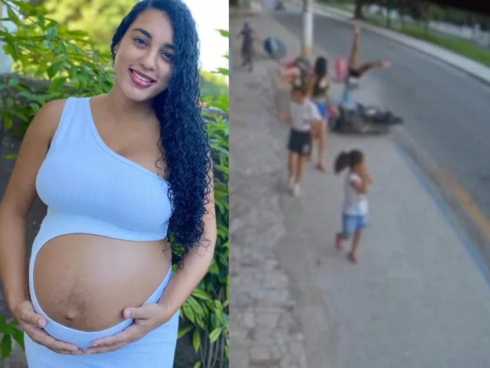 Jovem atropelada por moto estava grávida, dá à luz e permanece internada no interior de SP Jovem atropelada por moto estava grávida, dá à luz e permanece internada no interior de SP