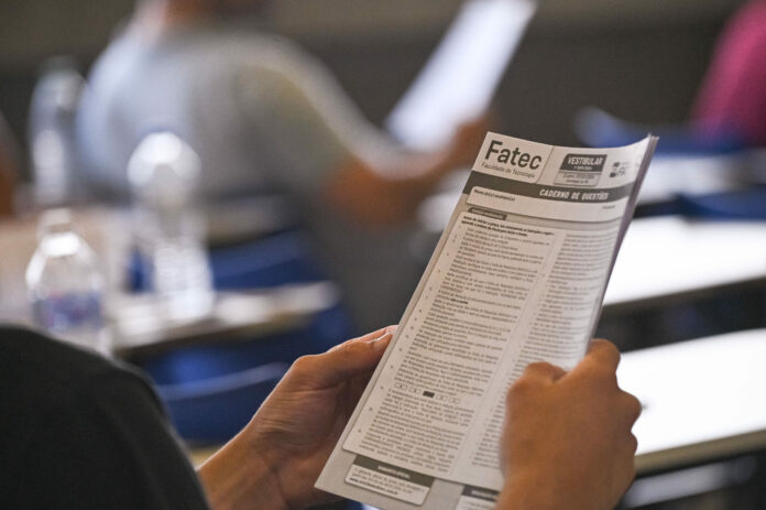 Fatec-Itaquera_Vestibular-1sem23_fotog-Roberto-Sungi-131-scaled fatecs vagas vale