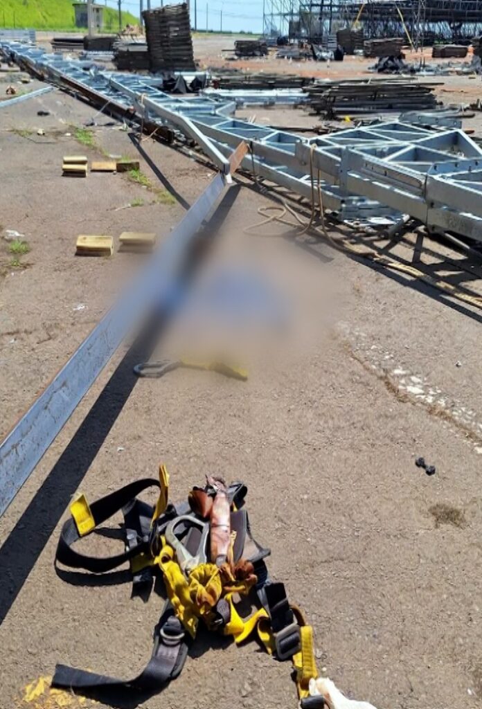 Morre segundo trabalhador que atuava em desmontagem da estrutura do Rodeio de Paulínia (2) Morre segundo trabalhador que atuava em desmontagem da estrutura do Rodeio de Paulínia (2)