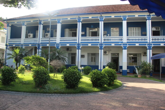 PREF TTÉ Prefeitura de Taubaté assina decreto de emergência contra a Dengue, Chicungunya e Zica (Aedes Aegypti)