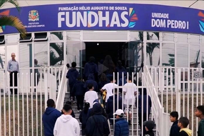 Oportunidade de Estágio: Fundhas Abre vagas para estagiários. Oportunidade de Estágio: Fundhas Abre vagas para estagiários.