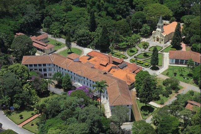 100 anos vicentina aranha sjc