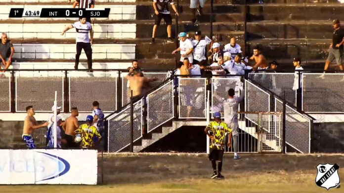 Inter de Limeira tem jogo interrompido por briga entre torcedores