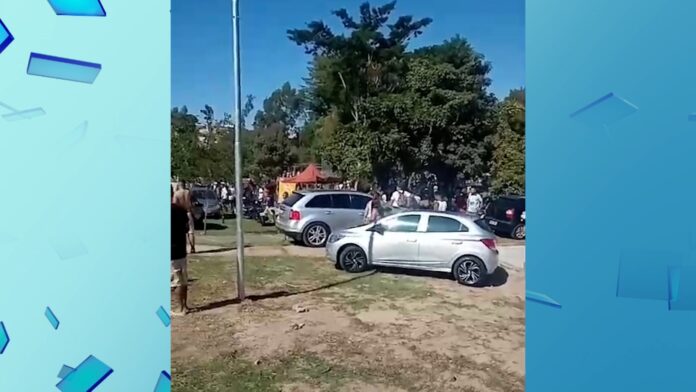 Partida de futebol amador termina em tiroteio em Campinas Partida de futebol amador termina em tiroteio em Campinas