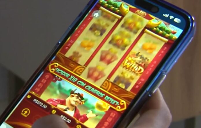 Mãe conta relato de filho viciado no jogo do Tigrinho: 