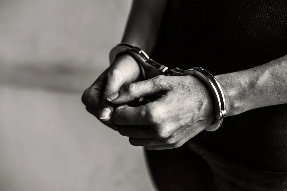Mulher entre as dez pessoas mais procuradas do RN é presa no Litoral Sul da Paraíba