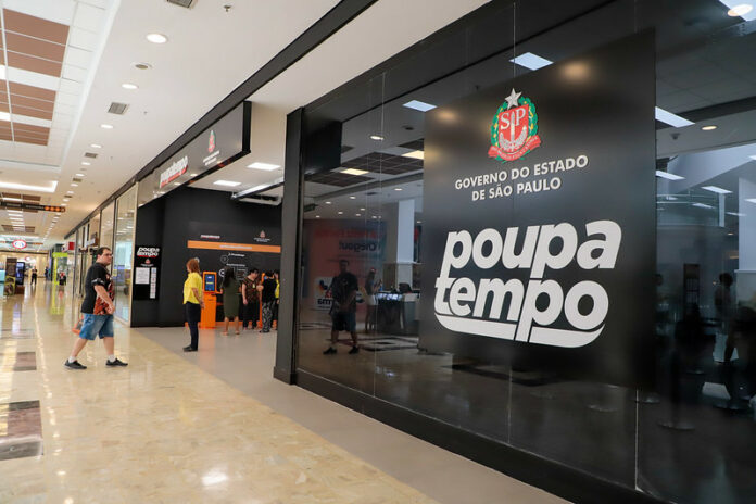 52691949327_e937c27f96_c