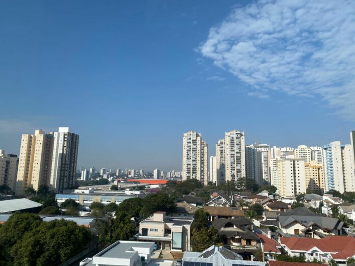 alerta de baixa umidade do ar vale perigo