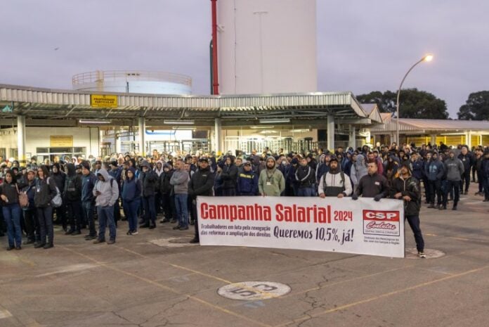 Trabalhadores da GM aprovam acordo para contratação de 200 temporários