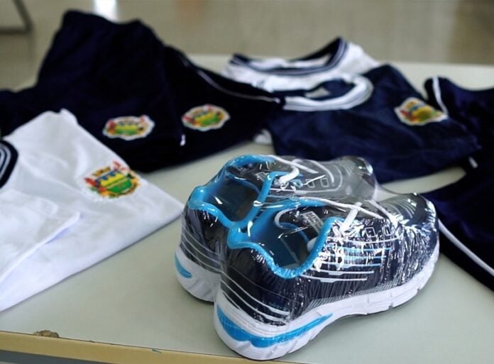 uniformes escolares taubaté