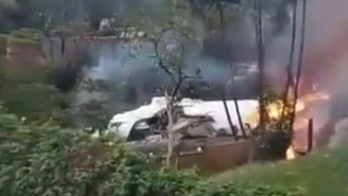 15 médicos morrem em queda de avião