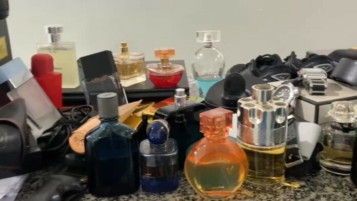 Criminoso invade casa e furta itens Criminoso invade casa e furta itens