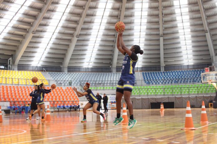 São José perde para o Santo André no Paulista Feminino de Basquete São José perde para o Santo André no Paulista Feminino de Basquete