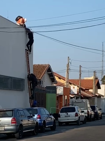 Polícia Civil apreende veículo usado em furto a agência bancária em Caçapava