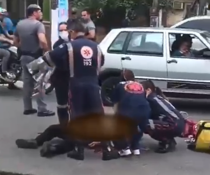 Homem é morto a facadas em frente a escolinha de futebol em Sumaré