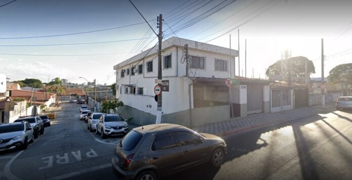 Jovem de 25 anos morre após ser baleado no Jardim Esperança, em Jacareí Jovem de 25 anos morre após ser baleado no Jardim Esperança, em Jacareí