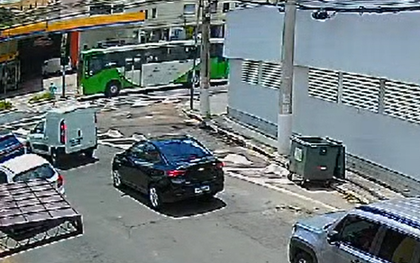 VÍDEO: Câmera flagra atropelamento no centro de Campinas