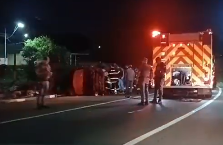 Captura de tela 2024-11-26 083742 Motorista invade canteiro e capota carro na Avenida Aquidabã em Campinas