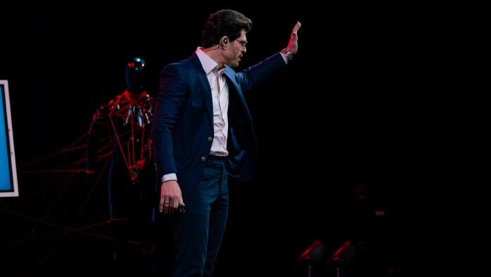 Workshop em São José dos Campos ajuda mulheres a reconstruir a autoconfiança