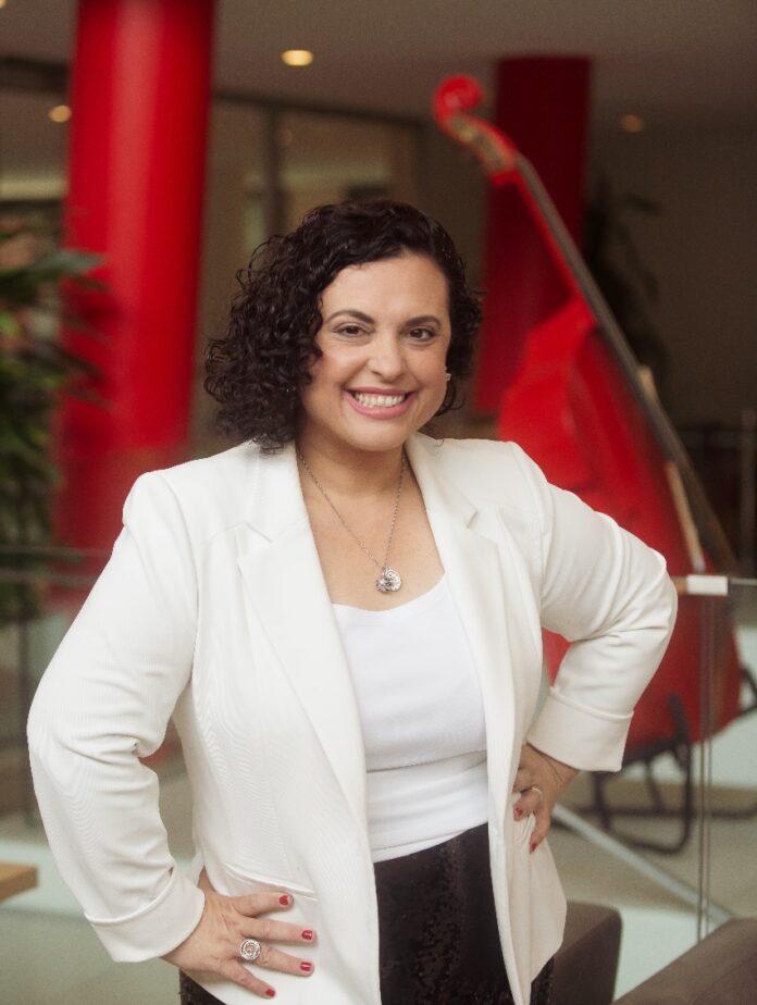 Como garantir uma boa educação para os filhos sem comprometer o orçamento familiar