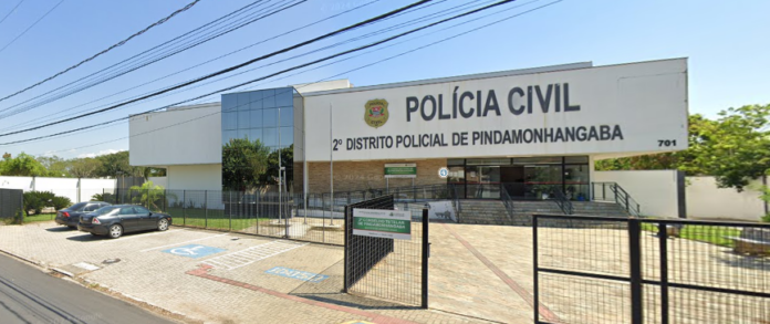Polícia Civil investiga caso de homicídio de um jovem de 18 anos, no bairro Residencial Vista Alegre, em Pindamonhangaba.