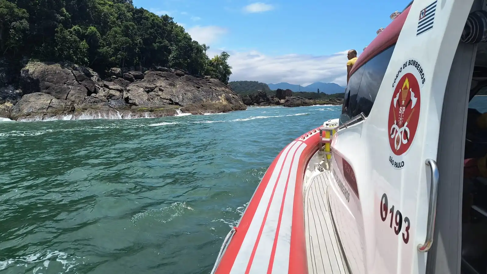 Homem morre afogado na Praia do Iperoig, em Ubatuba