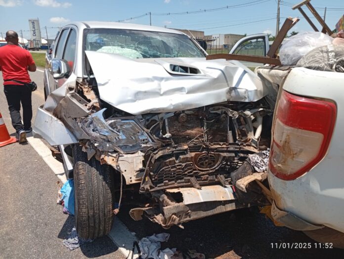 O acidente foi no final da manhã deste sábado, 11 no sentido Campinas-Mogi