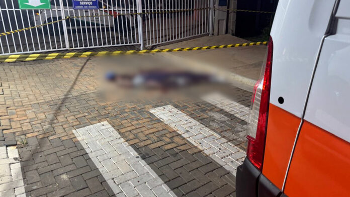 Motoboy morre depois de ter pescoço cortado por linha de cerol Motoboy morre depois de ter pescoço cortado por linha de cerol