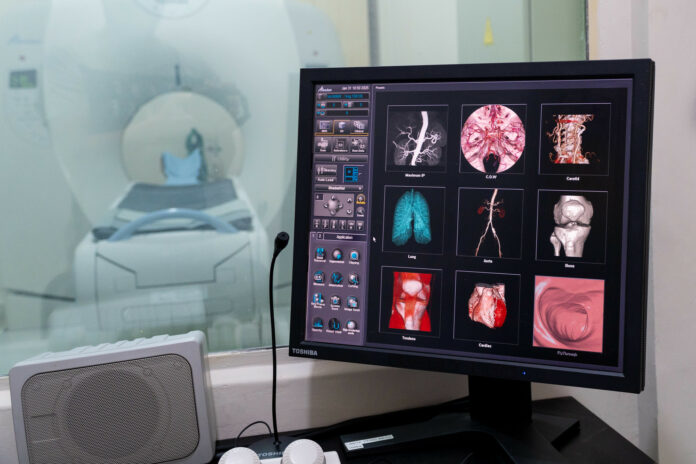 54298398686_ef05113a8f_k