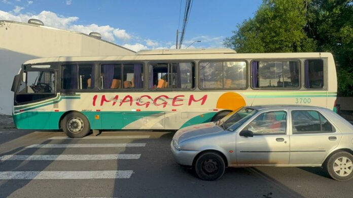 WhatsApp Image 2025-02-27 at 07.14.37 (3) Passageiro fica ferido após acidente entre dois ônibus em Indaiatuba