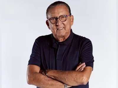 galvao-bueno-reunira-amigos-em-programa-semanal-na-band-131314_400x300