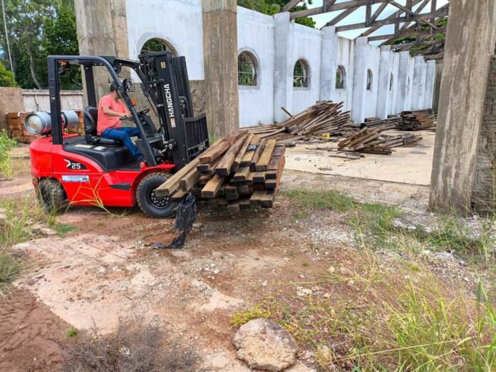 secretaria-de-obras-limpa-espaco-do-cultural-ferroviario Foto: Divulgação